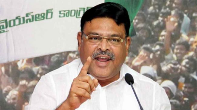 Former Andhra Pradesh Chief Minister N. Chandrababu Naidu on Monday alleged that the state government was trying to handover the Machilipatnam port to Telangana Former Andhra Pradesh Chief Minister N. Chandrababu Naidu on Monday alleged that the state government was trying to handover the Machilipatnam port to Telangana - Sakshi Post