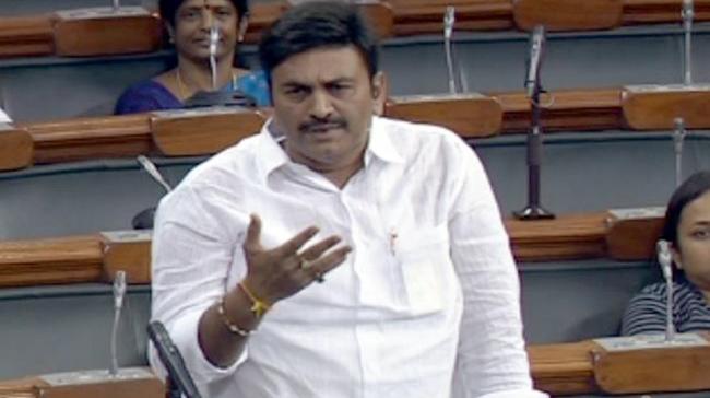 YSRCP Lok Sabha MP Raghu Rama Krishnam Raju YSRCP Lok Sabha MP Raghu Rama Krishnam Raju - Sakshi Post