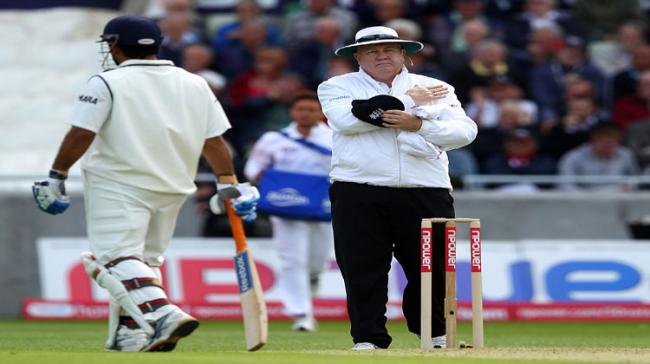 TV Umpires To Call No-balls For Overstepping On Trial Basis - Sakshi Post
