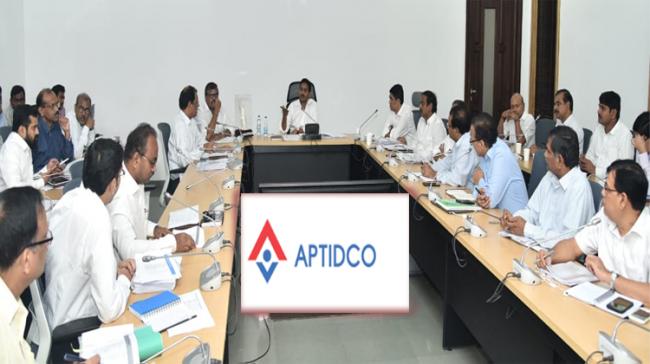 AP CM YS Jagan with TIDCO officials&amp;amp;nbsp; - Sakshi Post