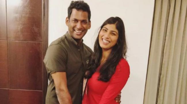 There are rumours of Kollywood star Vishal breaking up with Anisha. Sources say that they have mutually decided to end their relationship owing to compatibility issues. - Sakshi Post