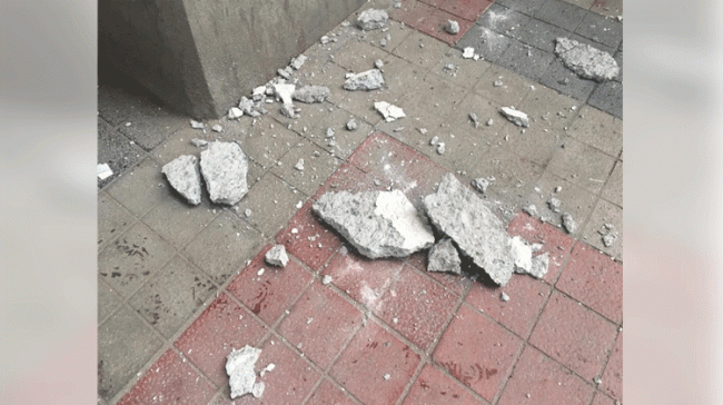Chunks Of Concrete Slab In Ameerpet Metro station - Sakshi Post