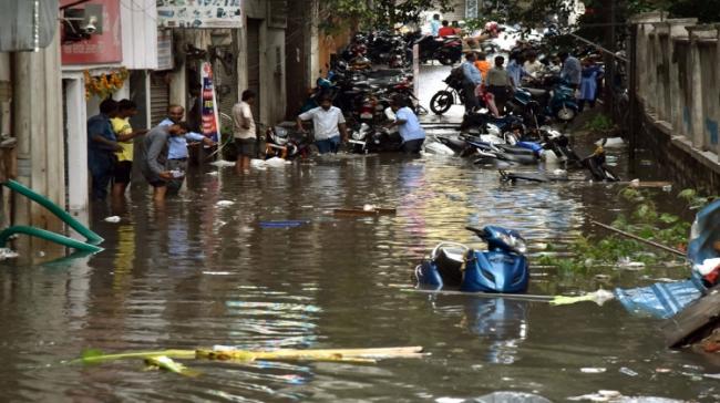 Heavy rains in Hyderabad - Sakshi Post