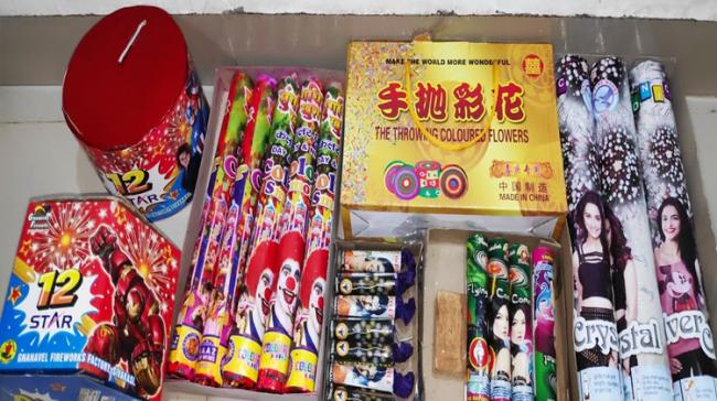 Hyderabad Police Bans Pollution Crackers for Diwali - Sakshi Post