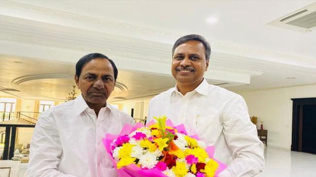 Telangana Chief Minister K Chandrashekar Rao has decided to appoint MLC and TRS general secretary Palla Rajeshwar Reddy as President of State Level Farmers Coordination Committee - Sakshi Post