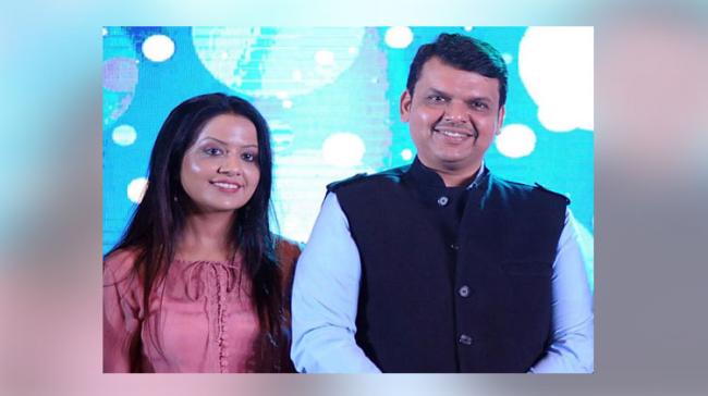 Devendra Fadnavis With Wife Amruta Fadnavis - Sakshi Post