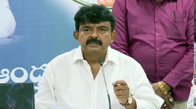 Rs 62 Cr. Allocated For YSR Vahana Mitra Phase Two Rs 62 Cr. Allocated For YSR Vahana Mitra Phase Two - Sakshi Post