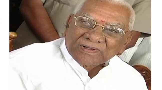 Senior Congress leader and former minister Juvvadi Ratnakar Rao (93) - Sakshi Post