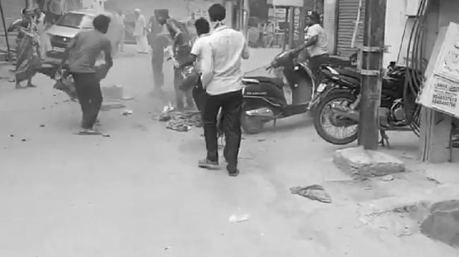 Man Sets Himself Ablaze In Hyderabad’s Jeedimetla - Sakshi Post