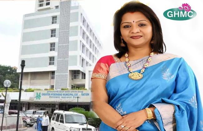 Hyderabad 17th Mayor Gadwal Vijayalakshmi - Sakshi Post
