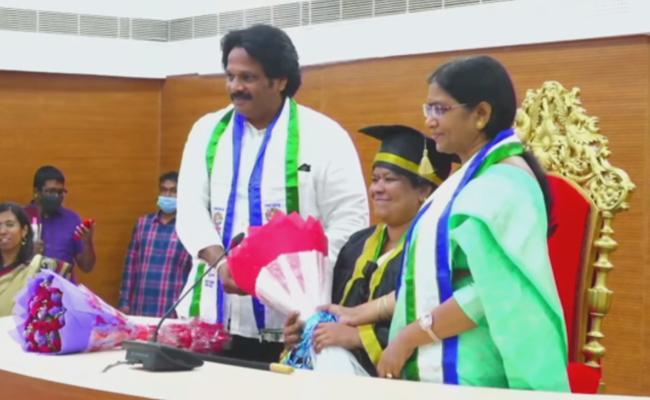 Complete List of Mayors, Deputy Mayors, Chairpersons Andhra Pradesh Municipal Corporations and Municipalities - Sakshi Post
