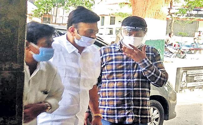 Rebel YSRCP MP Raghurama Krishnam Raju Judical Remand Till May 28 - Sakshi Post
