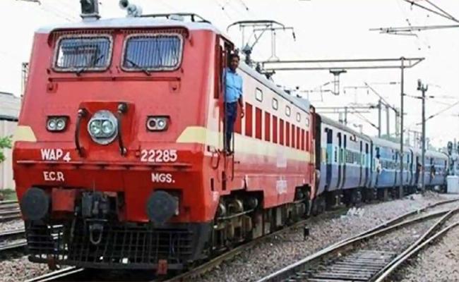 AP Rains: List of Cancelled Trains From Andhra Pradesh - Sakshi Post