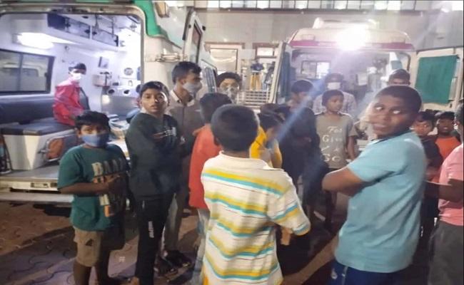 Saroonagar BC Welfare Hostel Shifted to Niloufer Hospital Hyderabad After Food Poisoning - Sakshi Post
