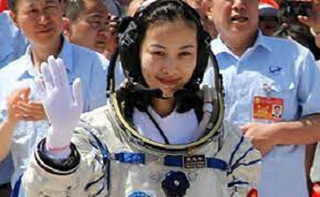 Chinese Woman Walks In Space, Scripts History - Sakshi Post