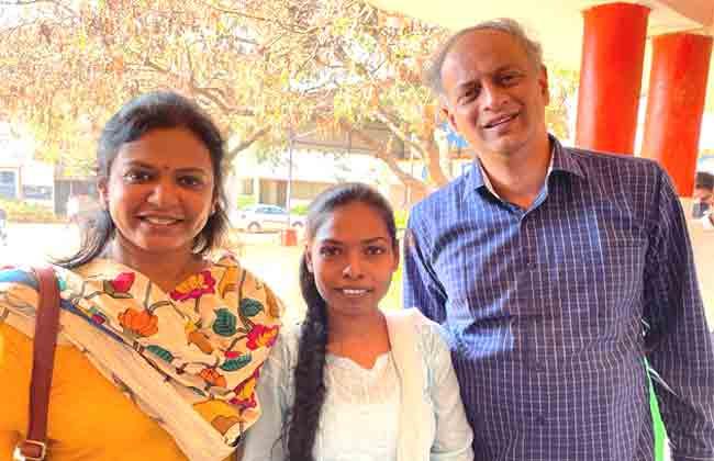 Dr Madhavi Reddy and Dr Srikanth Mandumula Dr Madhavi Reddy and Dr Srikanth Mandumula- Empowerment through Education (ETE) - Sakshi Post