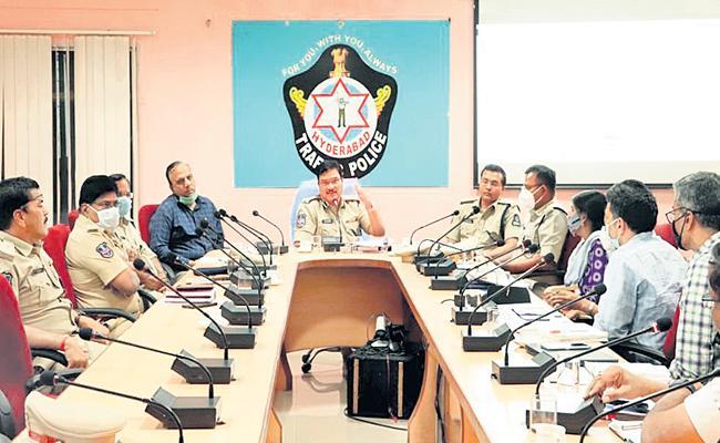 Only Hyderabad Registered Autos To Ply With Ola, Uber: Traffic Commissioner AV Ranganath - Sakshi Post