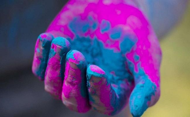 Holi 2022: How to Protect Your Eyes From Colors When Playing Holi - Sakshi Post