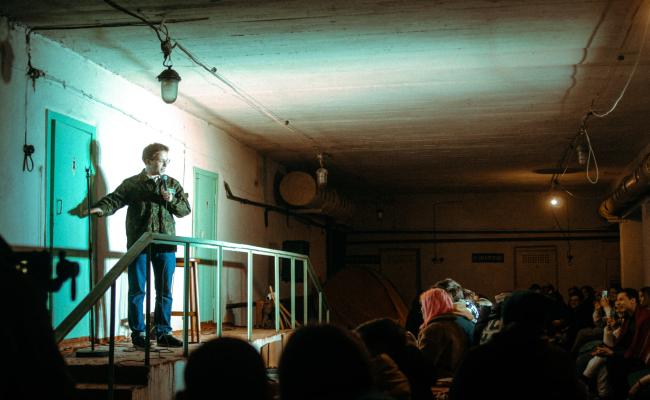 Stand-up comedy show organised for people in the bomb shelter amid shelling in Sumy, a regional capital in northern Ukraine. (Courtesy: Lena Lion) - Sakshi Post