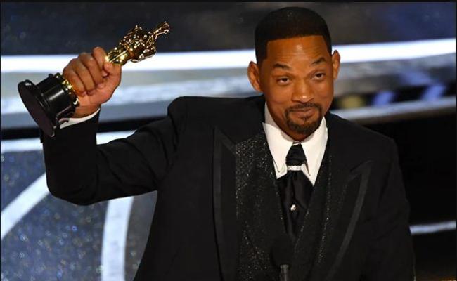  Will Smith Defied Academy Rules, Refused to Leave After Slapgate - Sakshi Post