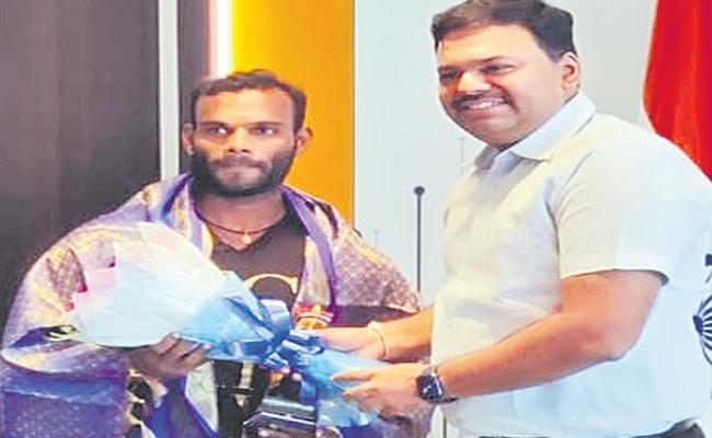 Mr Andhra N Ravi Kumar Wins Bronze at Mr Universe Contest, Thanks AP CM For Encouragement - Sakshi Post