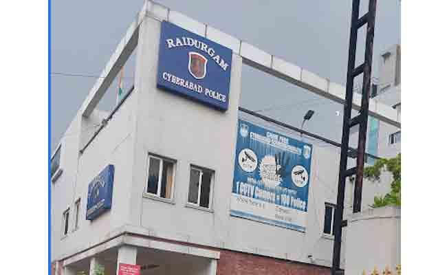 Raidurgam: Girl Working For UN, Friends Attacked in Rooftop Pub Brawl - Sakshi Post