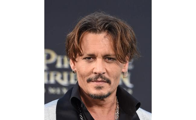 Disney Apologises Johnny Depp And Ready To Pay Whopping Amount For His Return  - Sakshi Post