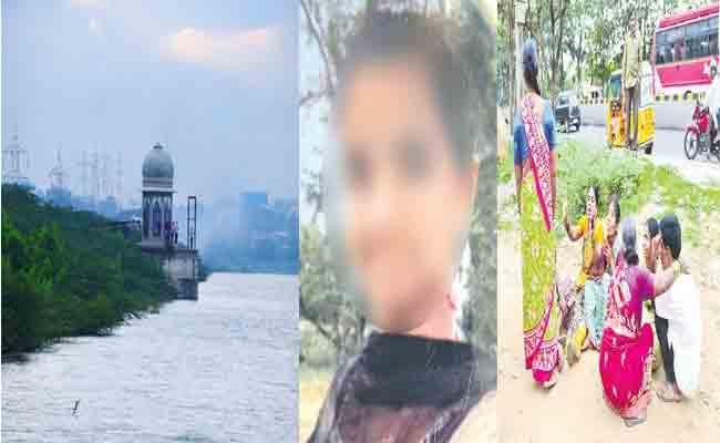 9th Class Girl Ends Life As Parents Oppose Love, Boy Missing - Sakshi Post