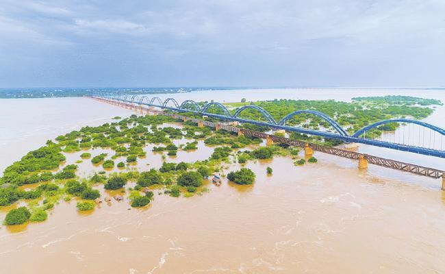 Godavari Floods: AP Ministers To Conduct Aerial Survey In Flood-hit Areas - Sakshi Post
