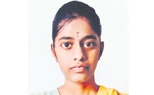 Nandigama: Inter Student Ends Life After Recovery Agents Abuse Over Father's Loan - Sakshi Post