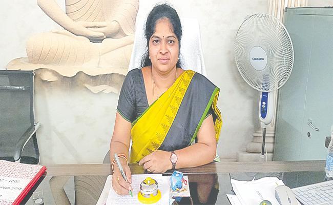 Parijatha Narsimha Reddy Resigns as Badangepet Municipal Corporation - Sakshi Post