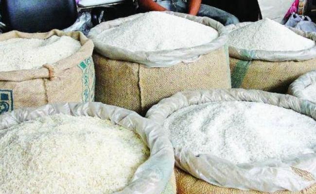 Siddipet Task Force Police Seize 33 Tonnes Of PDS Rice - Sakshi Post