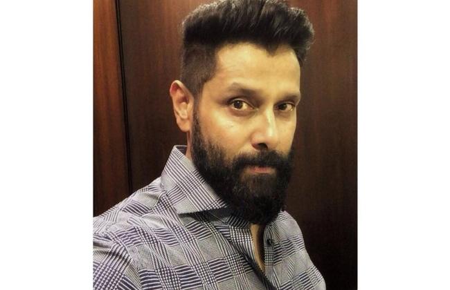 Chiyaan Vikram Suffers Heart Attack, Admitted To Hospital - Sakshi Post