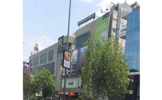 Hyderabad: School Kids Safe, Teacher Injured in RK Cineplex Escalator Incident - Sakshi Post
