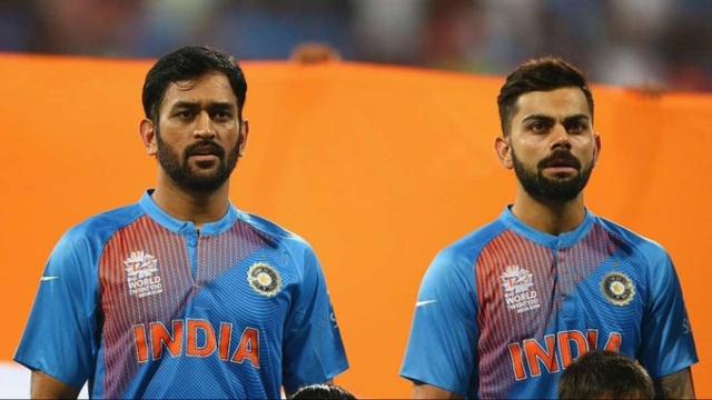 Ms Dhoni and Virat Kohli - Sakshi Post
