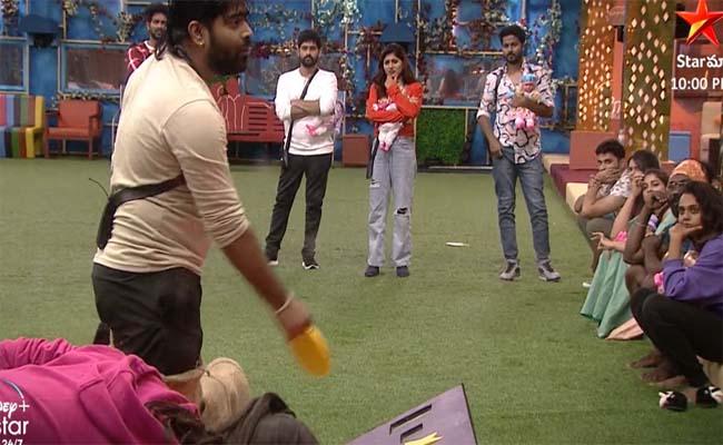 Bigg Boss Telugu 6 Wild Card Entry - Sakshi Post