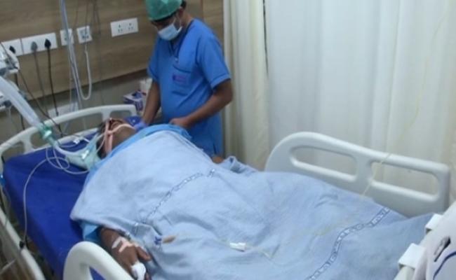 Karnataka police inspector Shrimant Illal attacked in Maharashtra’s village. (Photo credit: ANI) Karnataka police inspector Shrimant Illal attacked in Maharashtra’s village. (Photo credit: ANI) - Sakshi Post