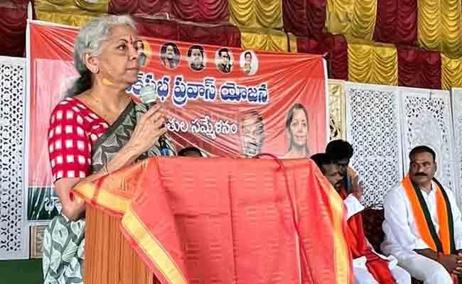 War of Words: FM Questions TRS Govt on Farmer Suicides and Compensation For Project Oustees - Sakshi Post