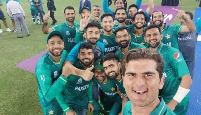 pakistan team strength vs india - Sakshi Post