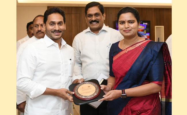 AP CM YS Jagan with Health Minister Vidadala Rajini and MT Krishna Babu AP CM YS Jagan Lauds Medical & Health Department For National Awards - Sakshi Post