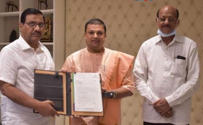Aurobindo Pharma Foundation, along with Hare Krishna Movement Charitable Foundation, will inaugurateits 4thcentralizedHi-tech kitchen at Kakinada - Sakshi Post