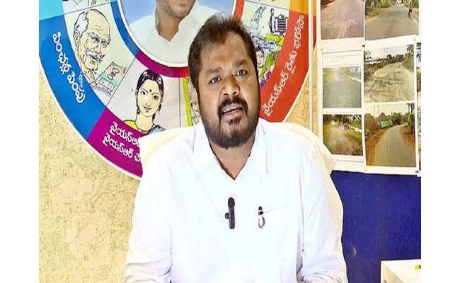 Roads and Buildings Minister Dadisetti Raja Comments On Jana Sena Pawan Kalyan - Sakshi Post