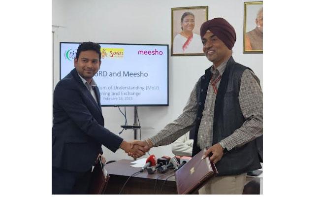 Ministry of Rural Development and Meesho sign MoU to onboard rural women as online sellers - Sakshi Post