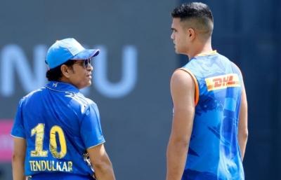  IPL 2023: Arjun and Sachin Tendulkar become first son-father duo to play for same franchise  - Sakshi Post