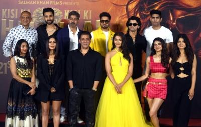 Salman Khan's Kisi Ka Bhai Kisi Ki Jaan Day 1 Box Office Collection - Sakshi Post