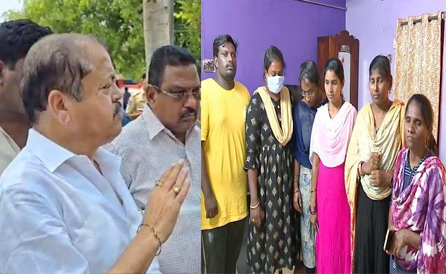 Janasena Party Workers Assault Volunteers in Kakinada Janasena-party-workers-assault-volunteers-in-kakinada-Sakshi Post