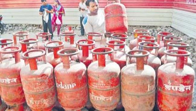 Cooking Gas Cylinder Price Hike, Check LPG Price in Hyderabad