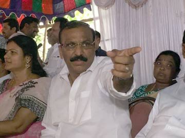 Shilpa Mohan Reddy quits TDP